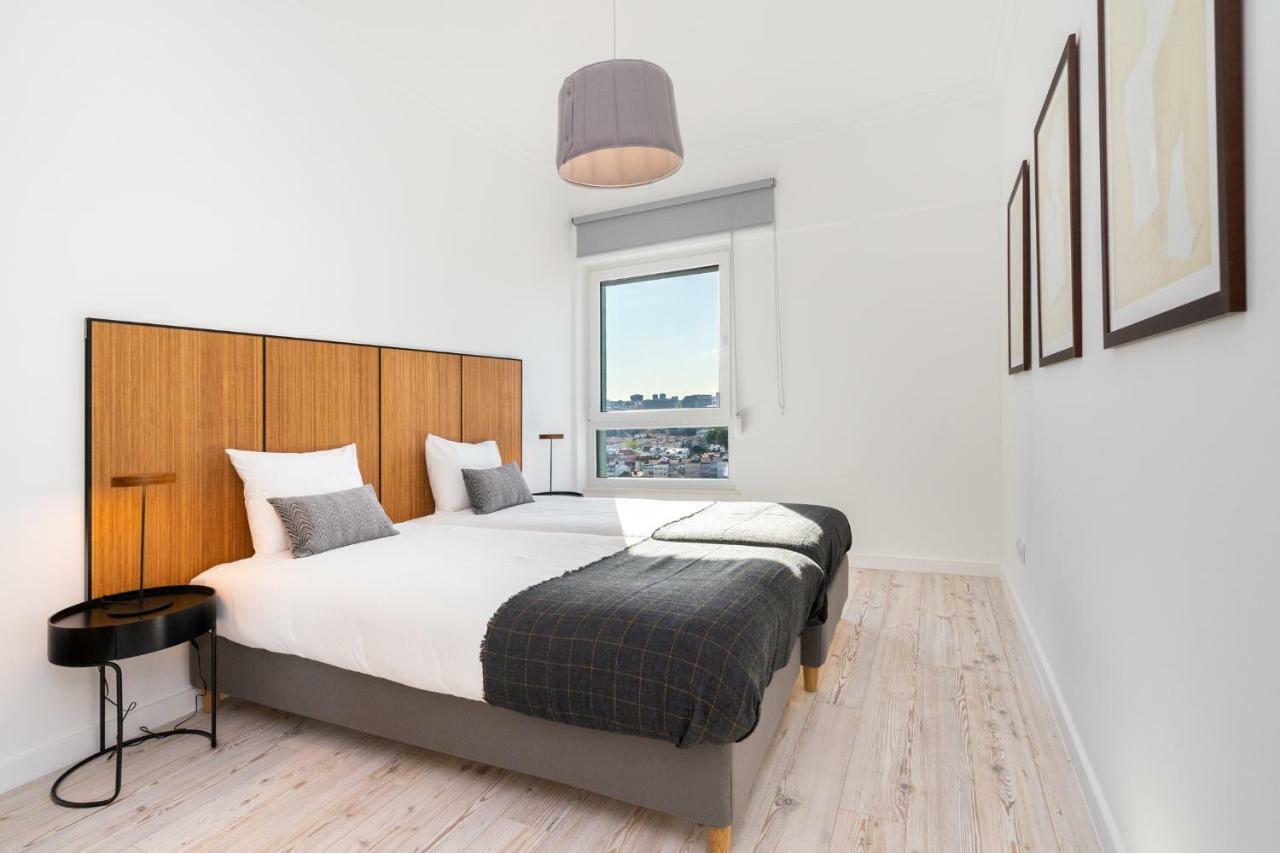 Whome | Anjos Premium #10 Lisboa